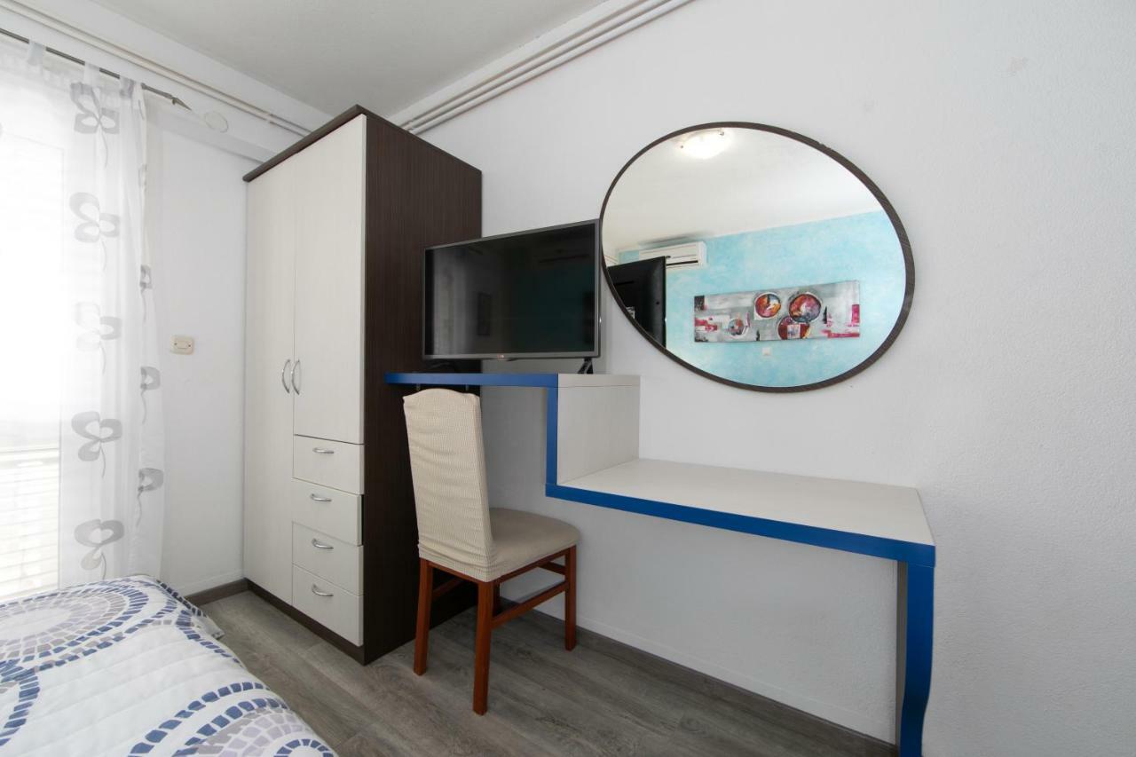 Apartament David I Rino Brela Zewnętrze zdjęcie